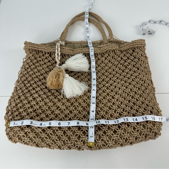 Fabulous MJ New York Tan Boho Woven Tote With Cream & Tan Braided Tassels - Picture 13 of 13